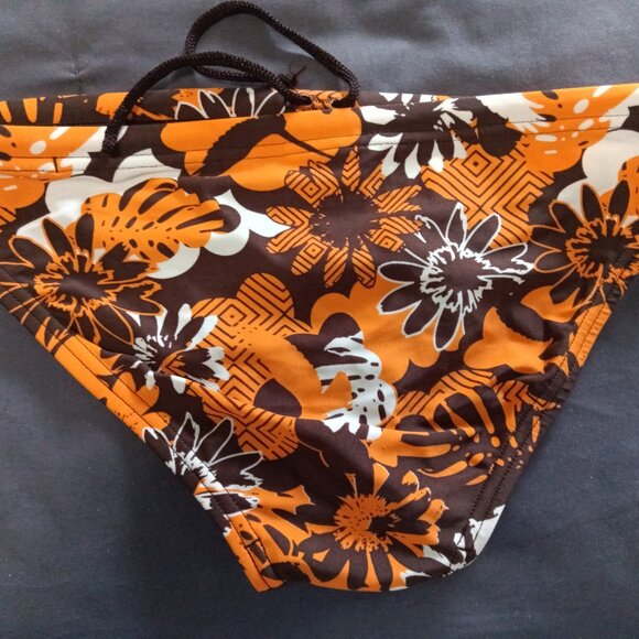 (*) VINTAGE 1" SPEEDO SWIM BRIEF, SIZE 29" (SMALL), ORANGE FLOWERS (Pre-owned) - Picture 2 of 7